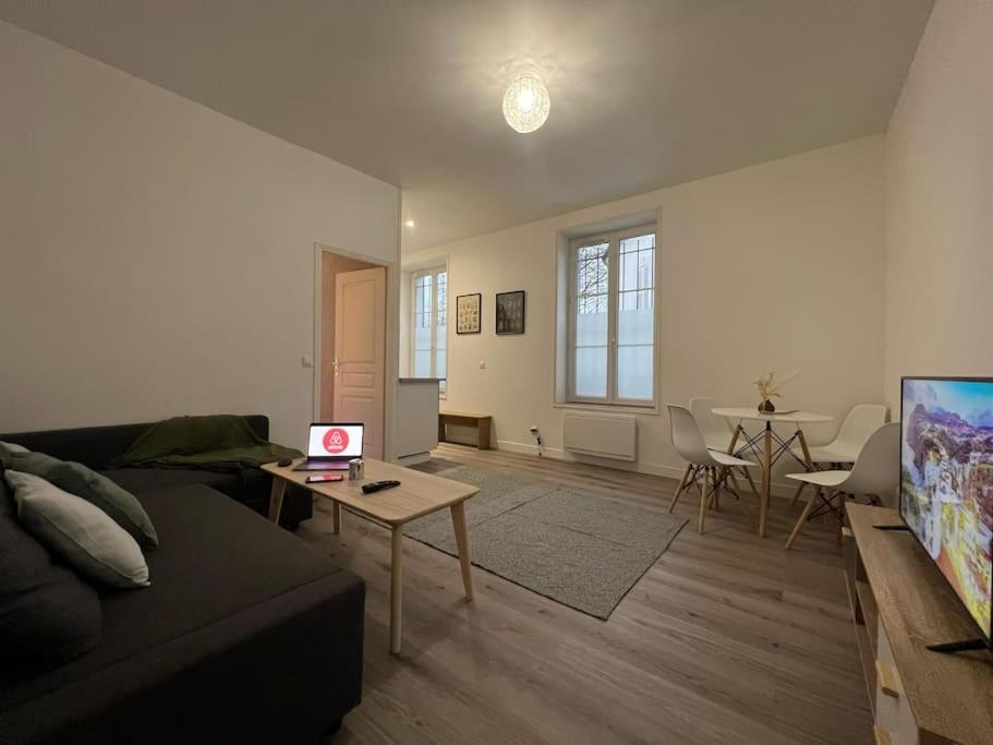 Havre De Paix - Melun Apartment Ngoại thất bức ảnh